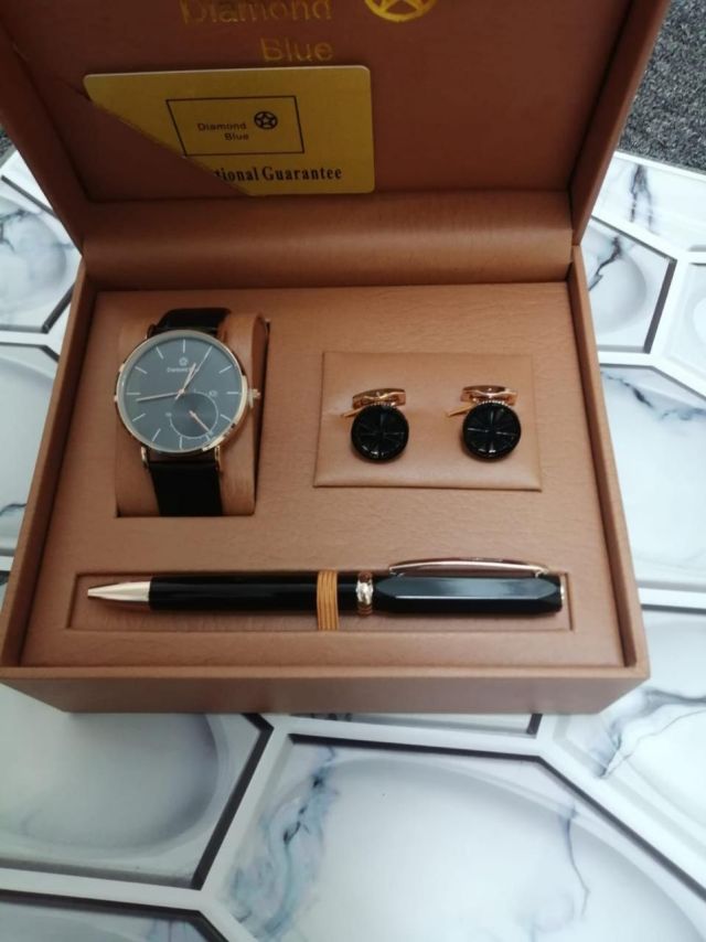 طقم ساعة رجالية